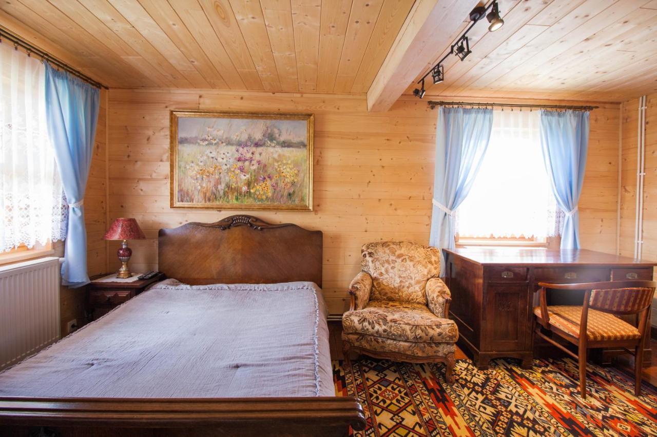 Holiday House Folwark Jelen Poniklica Extérieur photo